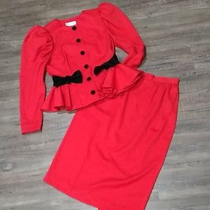 ⭐flaws vtg Leslie lucks fire engine/lobster set